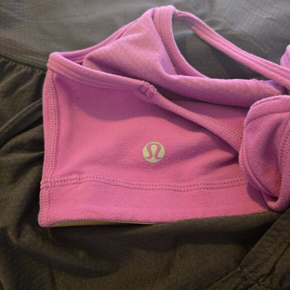 Lululemon Size Small Womens No Limit Tank Graphite Lullure Built in Bra Relaxed - Picture 4 of 5